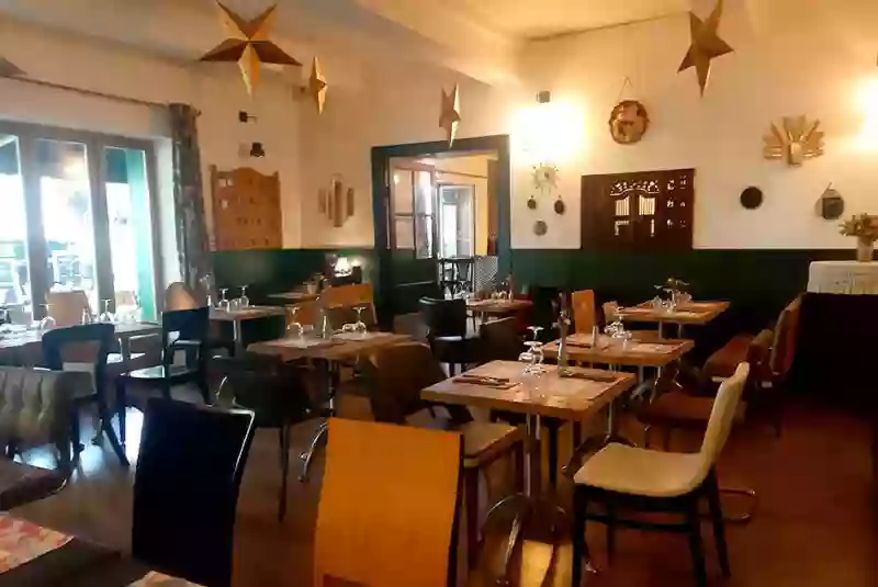 Le restaurant - Café Célestine - Saint-Rémy-de-Provence - Soirées a thèmes  Saint-Rémy-de-Provence